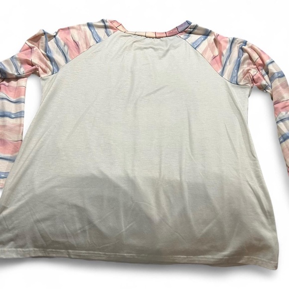 Charming Cat w/ a Hoodie & Coffee cup Design long sleeve size xl - Picture 3 of 4